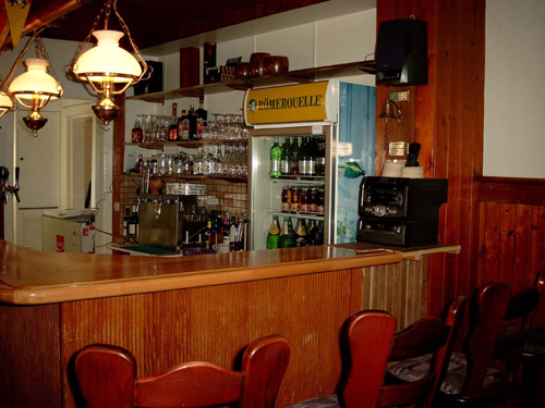 010.Die Bar